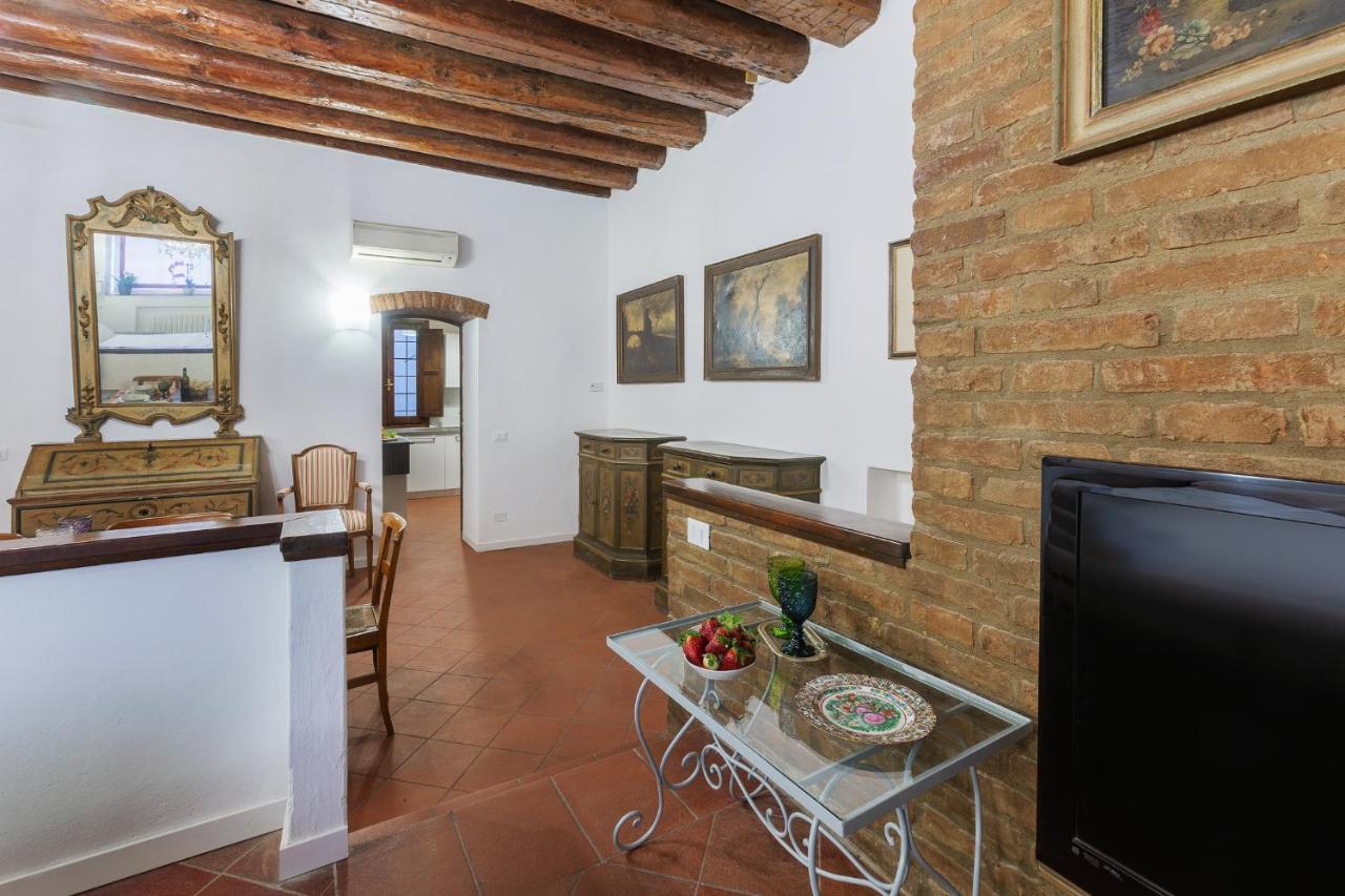Center Ztl Lovely Apartment Ferrara Exterior photo