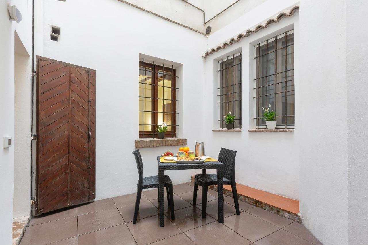 Center Ztl Lovely Apartment Ferrara Exterior photo